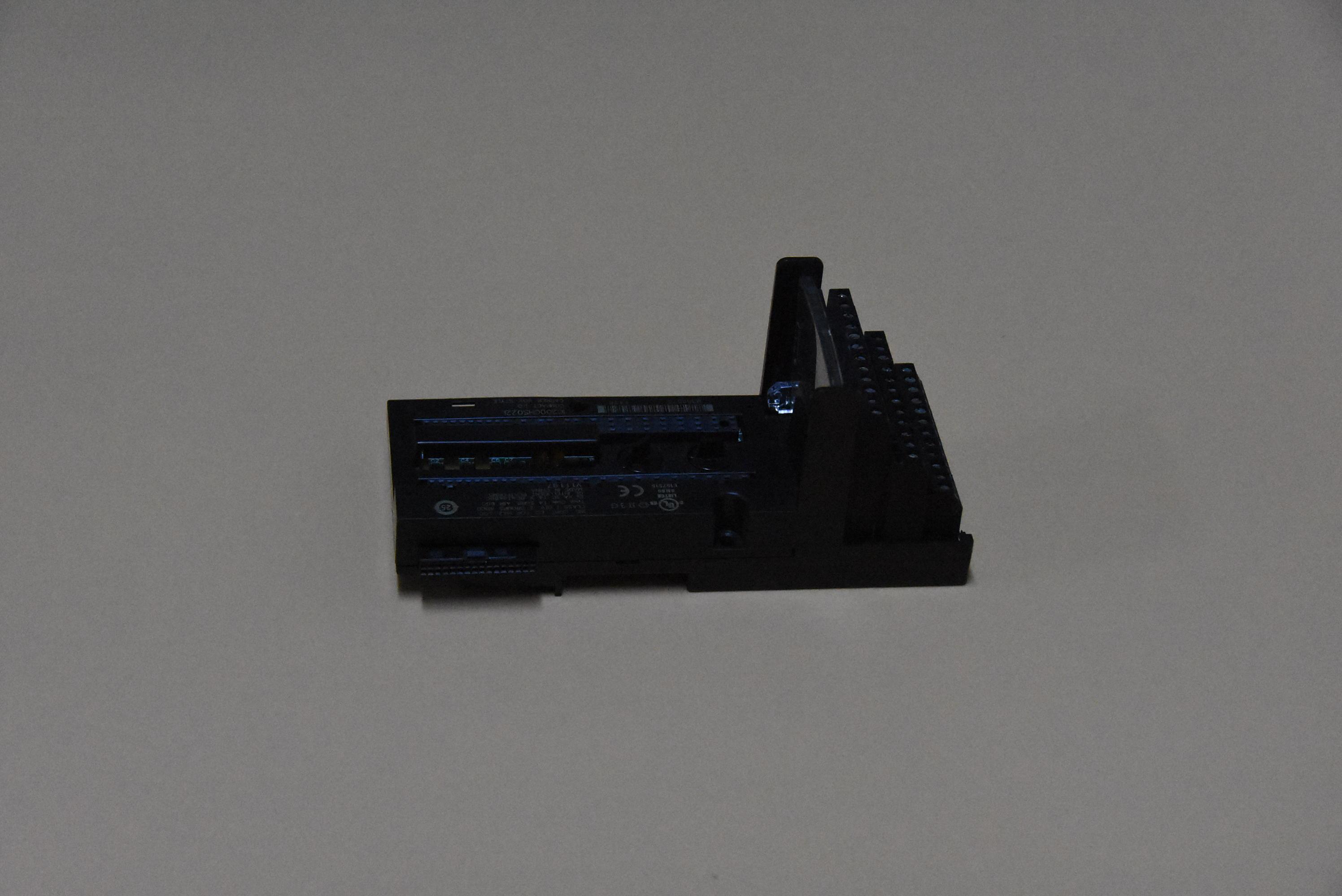 IC200CHS022L  GE I/O模块或信号处理模块 全新原装进口 质保一年 图1